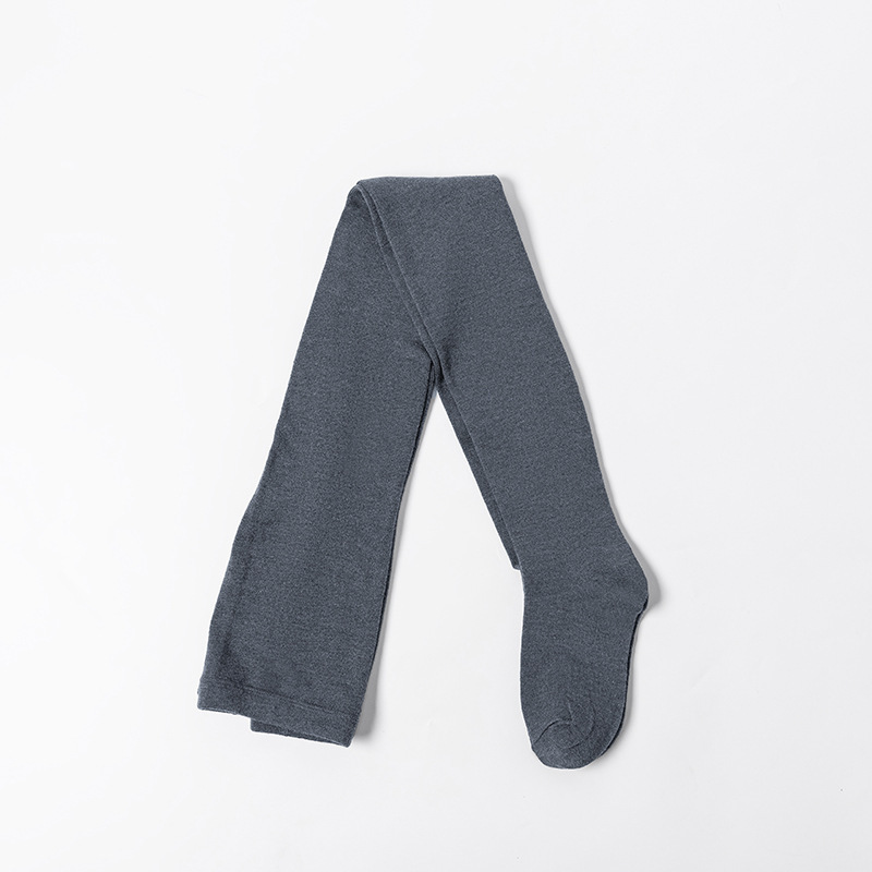 微圧設計でスッキリ見えるウール×桑蚕絲のインナーソックス