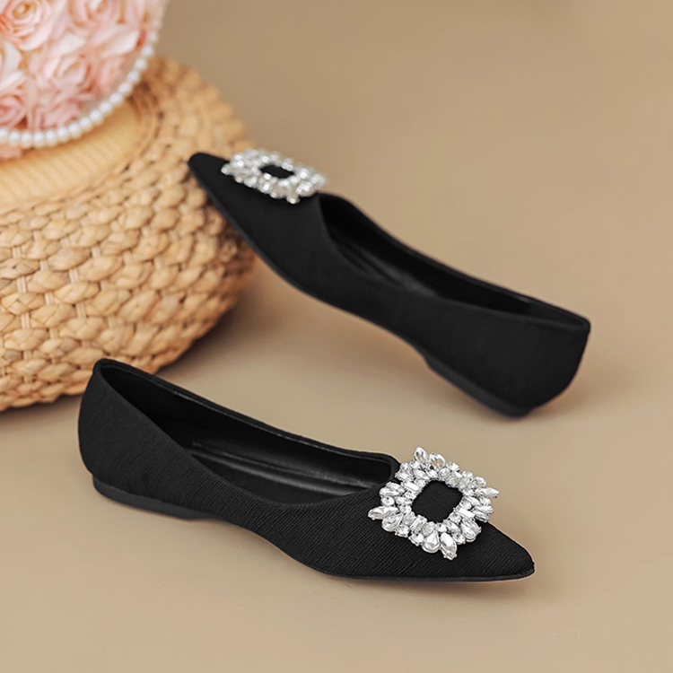 ビジュー ポインテッドトゥ パンプス 5cmシークレットインヒール 美脚 外反母趾 幅広対応