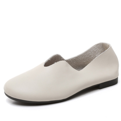 丸頭のレトロな手作りシューズ