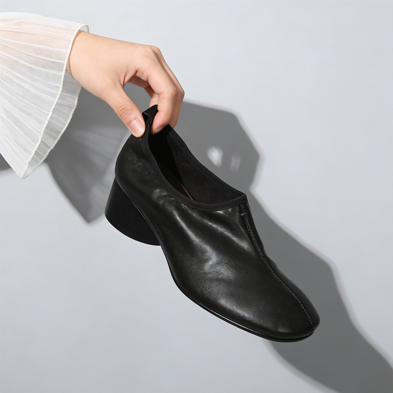 SL-Emiwalkヴィンテージスクエアヒールレザーパンプス