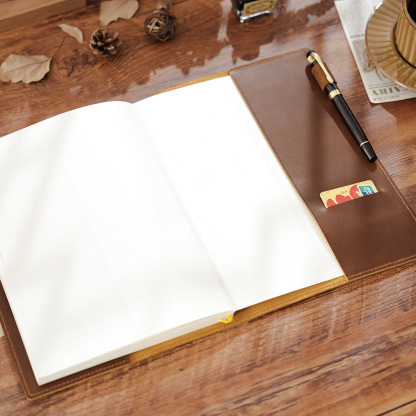B5 水牛革 シンプル ノート カバー ペンホルダー カードホルダー付き
