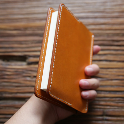 A6 文庫本 植物鞣し革 ノート カバー