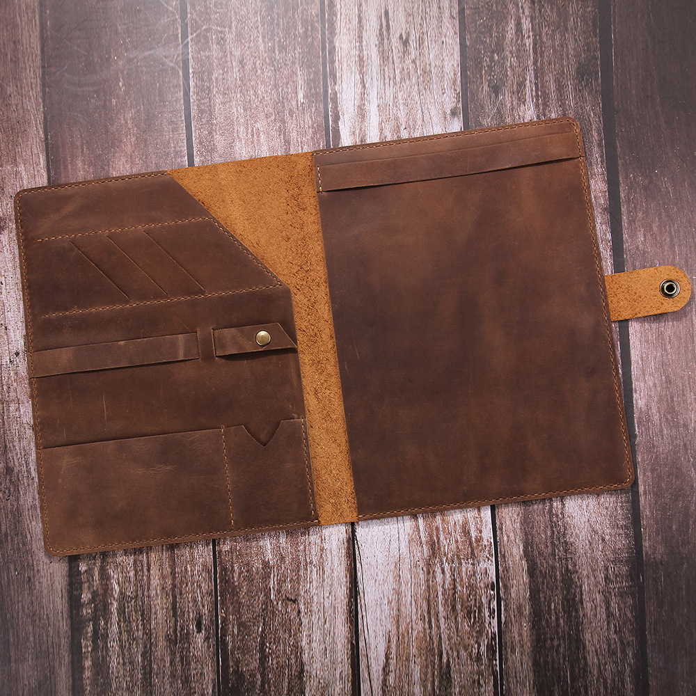 A4 革 ノート カバー 大容量収納 二つ折り フォルダ ボタン閉め