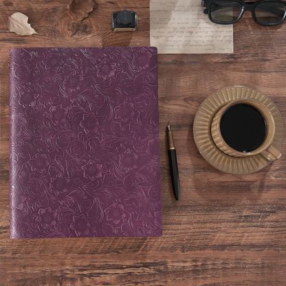 A5 9穴 バインダー 唐草 彫刻 革カバー ノート