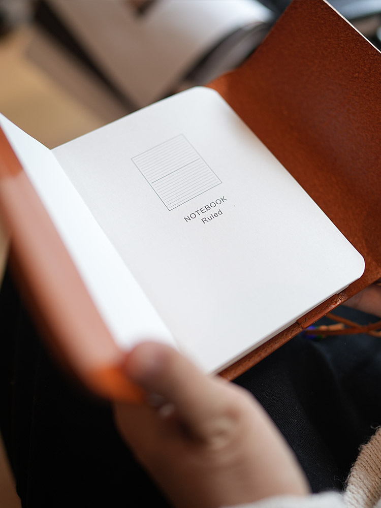 A6 文庫本 植物鞣し革 三つ折り ノート カバー