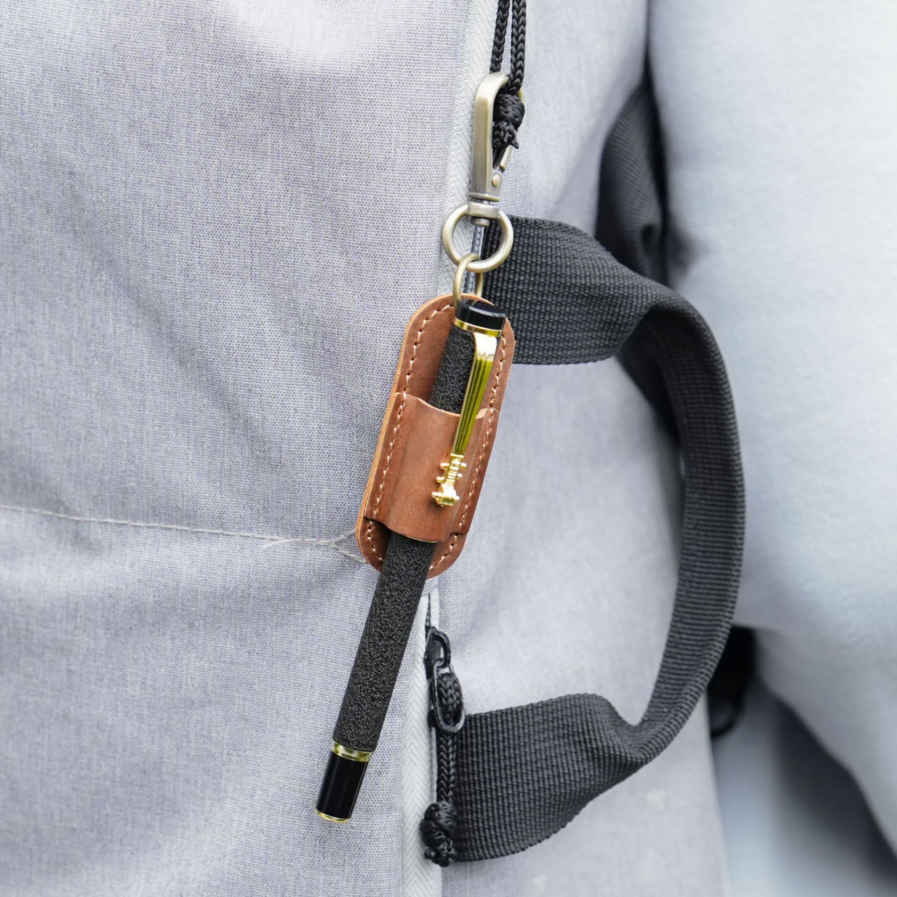 革 一本差し ペンホルダー キーチャーム/バッグチャーム