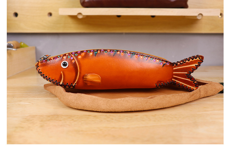 植物鞣し革 ペンケース 面白い 魚 ファスナー筆箱
