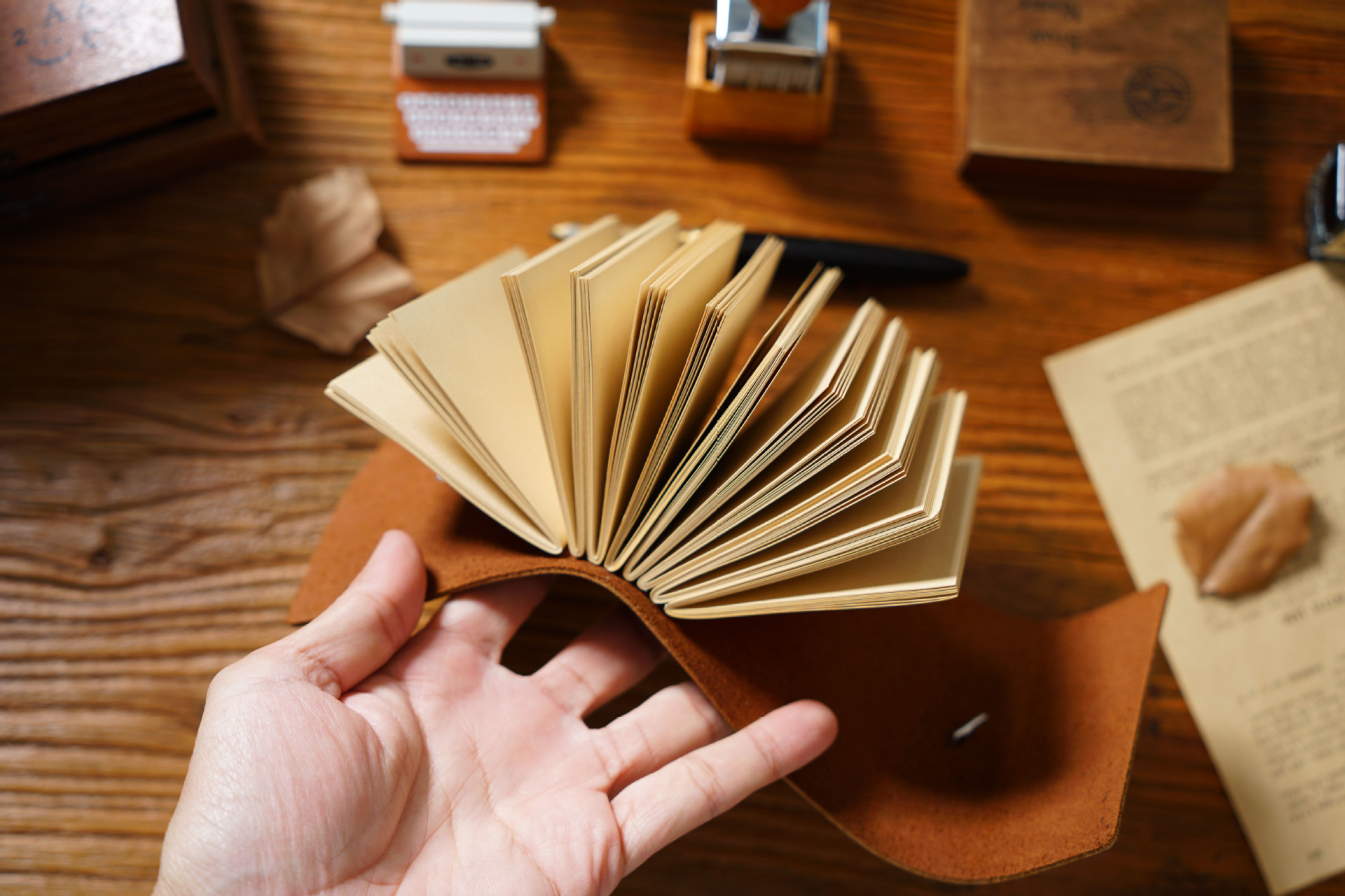 B7 革カバー ノート 厚い 手縫い システム手帳