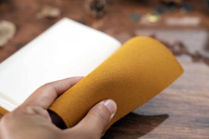 A6 文庫本 革カバー ノート 手縫い システム手帳