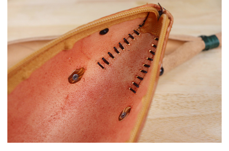 植物鞣し革 ペンケース 面白い 魚 ファスナー筆箱