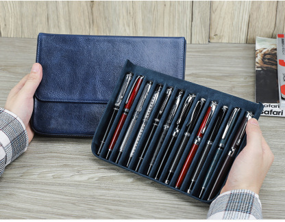 革 ペンケース 12本入れ 硬い筆箱 万年筆ケース