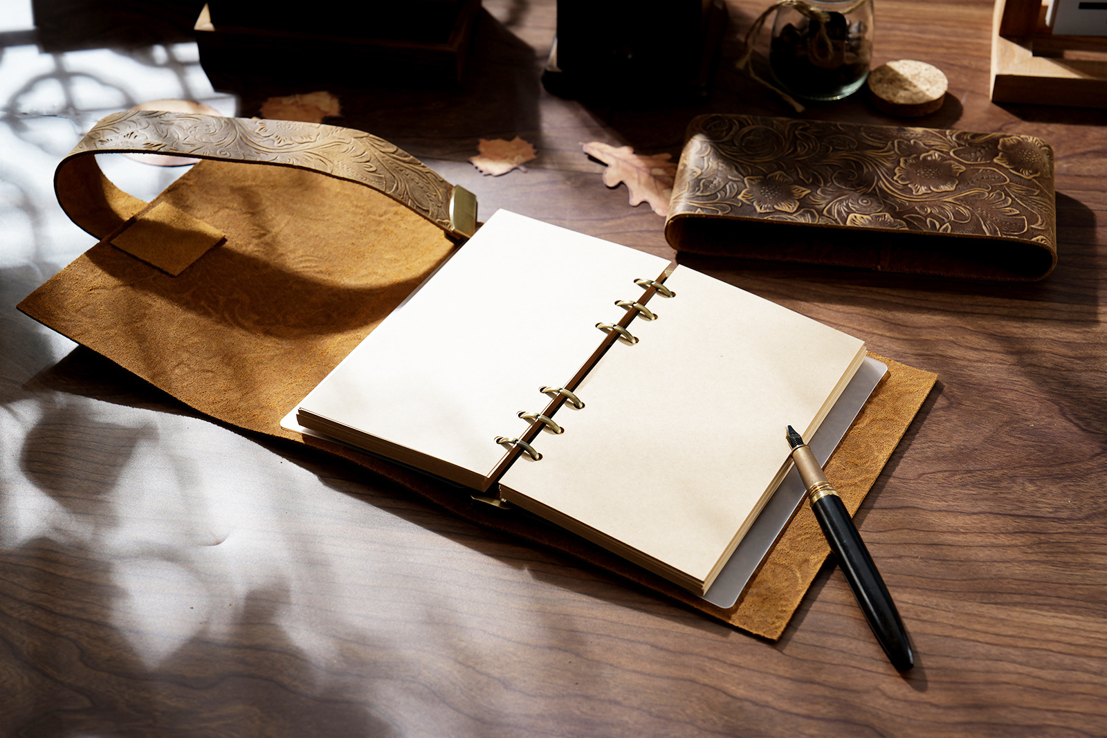 A5 6穴 バインダー 三つ折り 革カバー ノート パスワードロック付き