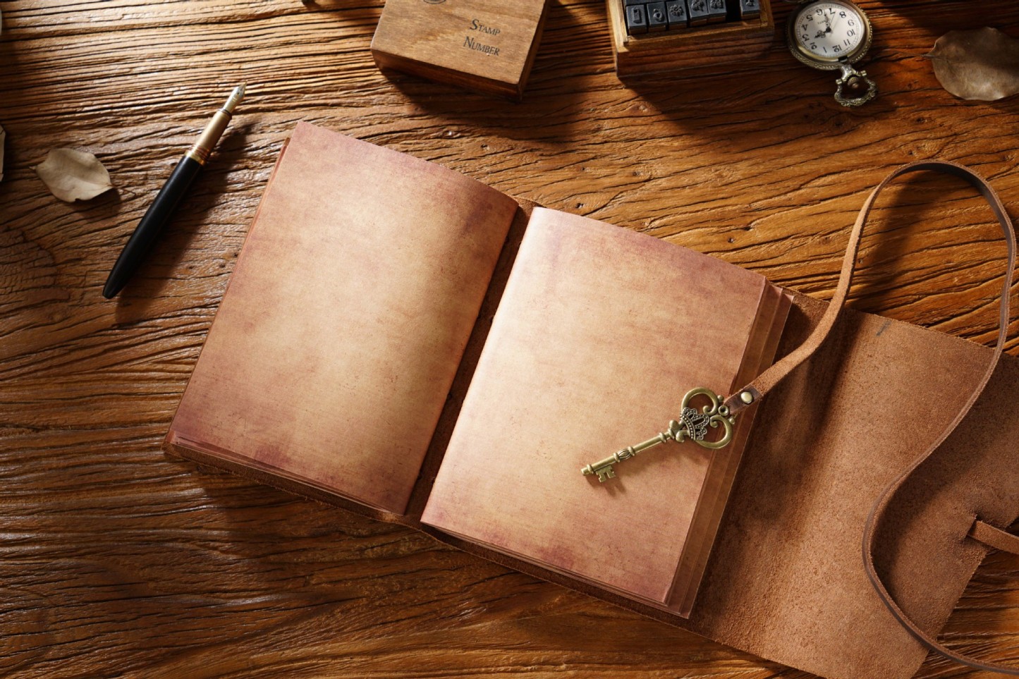 B6 革カバー ノート 手縫い システム手帳