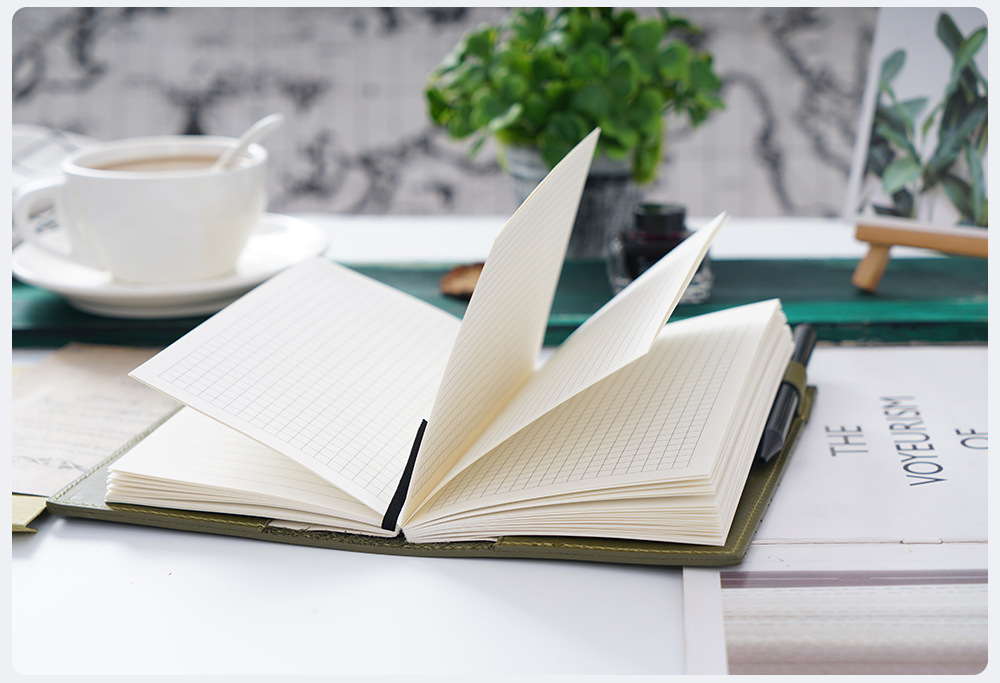 A6 革 ノート カバー ペンホルダー カードホルダー付き