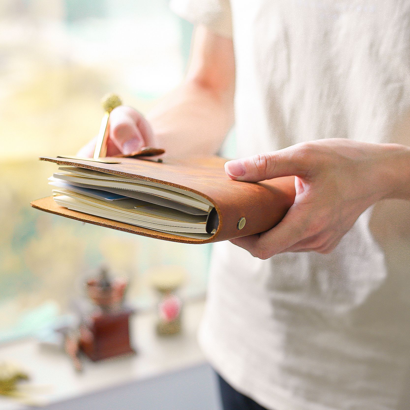 A5 6穴 バインダー シンプル 革カバー ノート ボタン閉め