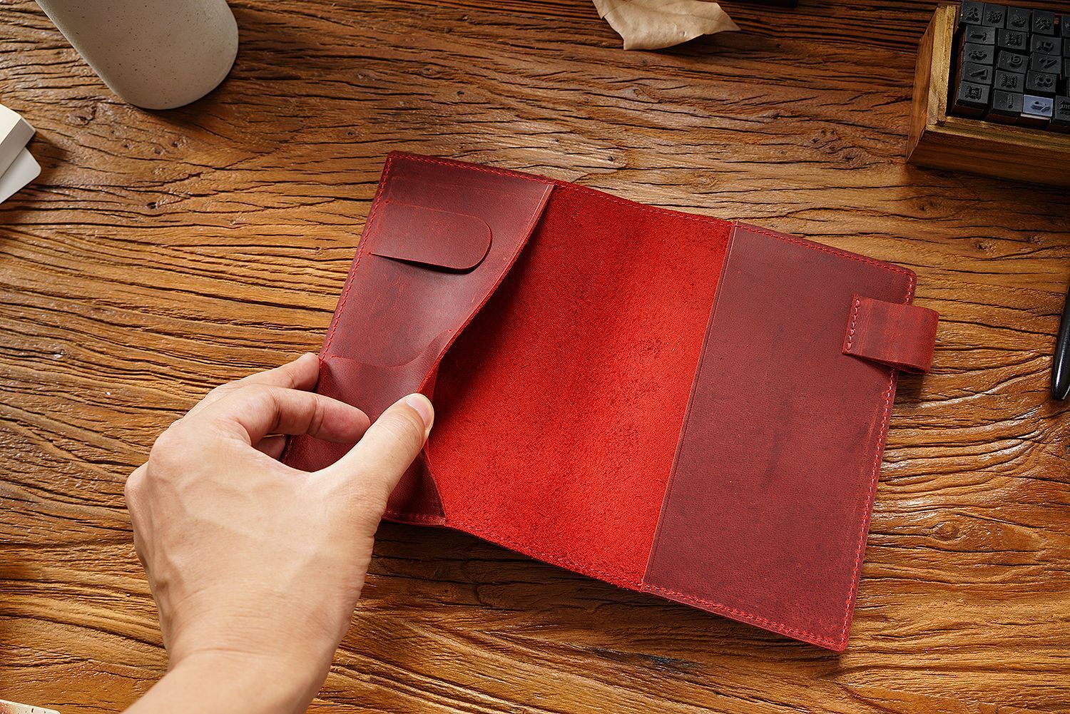 A6 水牛革 シンプル ノート カバー しおり ペンホルダー カードホルダー付き