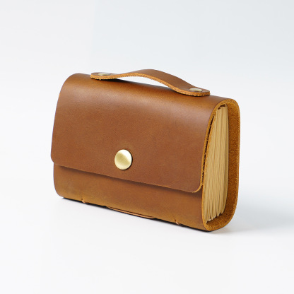 厚い 革カバー ミニ ノート