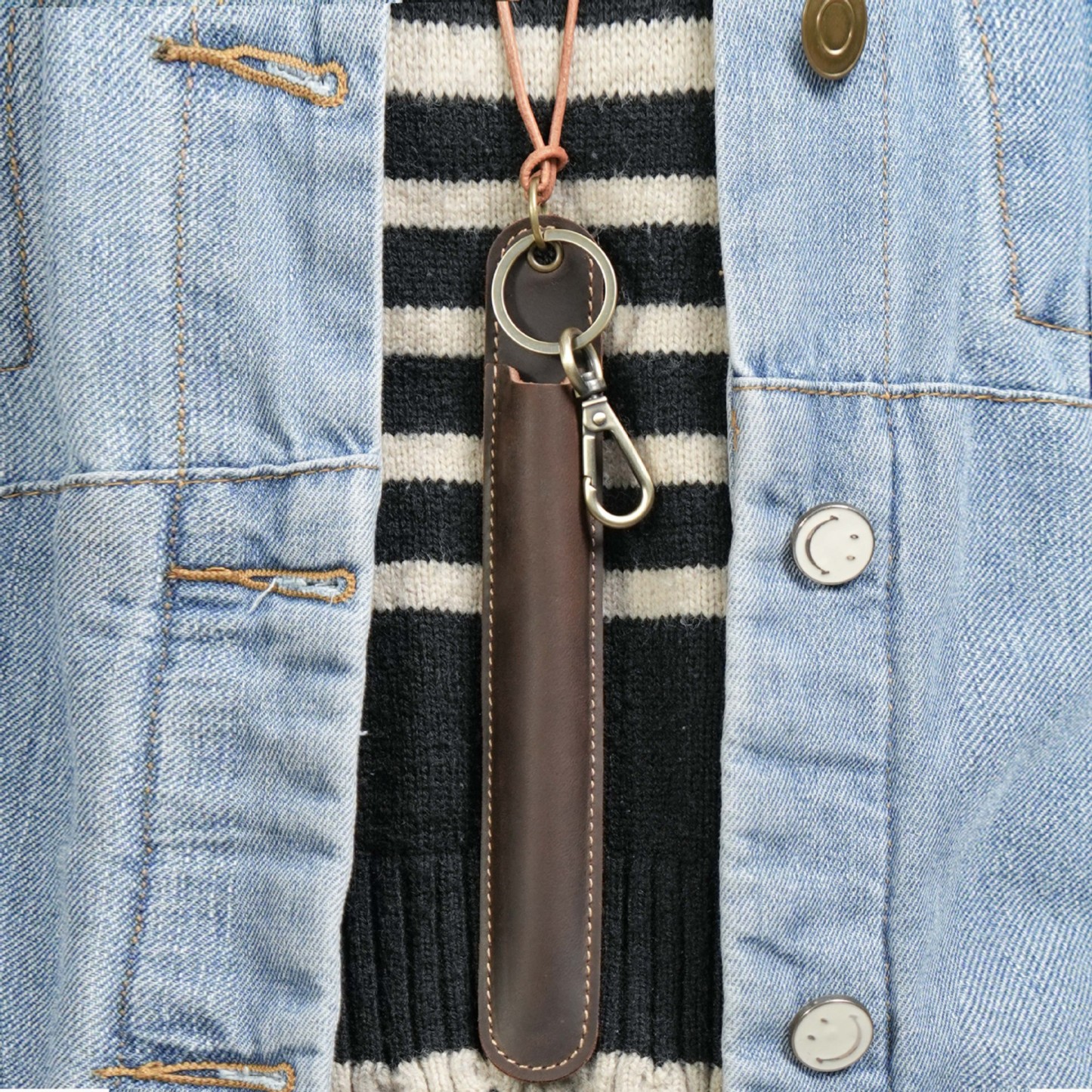 革 ペンホルダー 首掛け 一本差し ペンケース