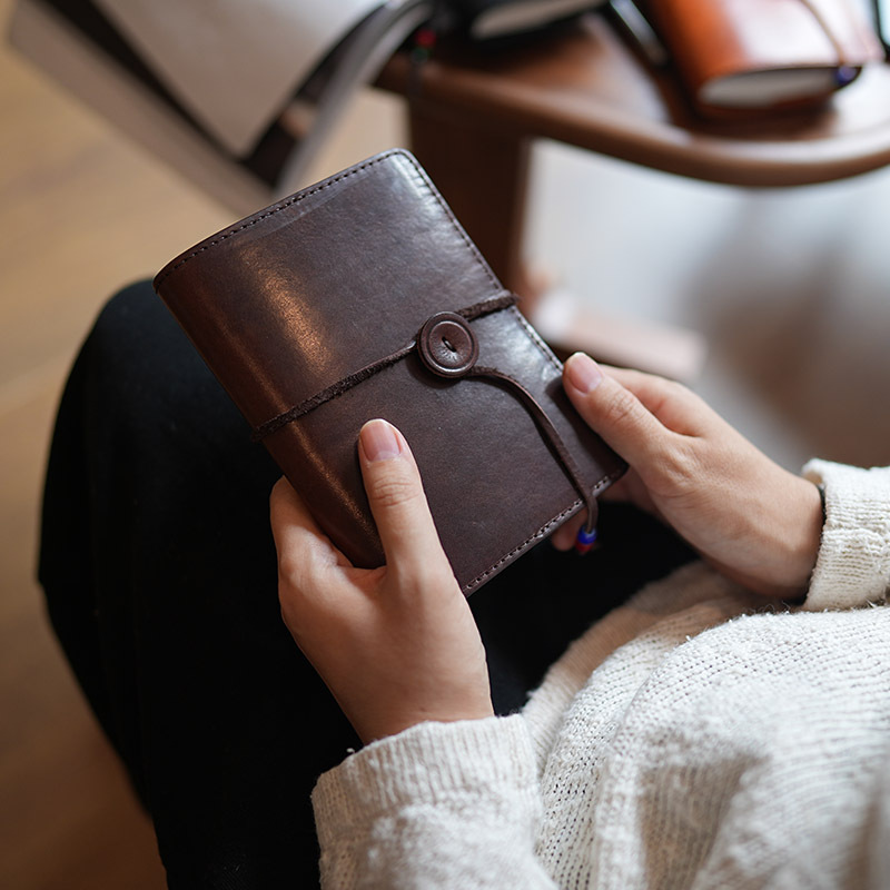 A6 文庫本 植物鞣し革 三つ折り ノート カバー