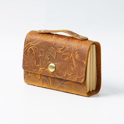 厚い 革カバー ミニ ノート