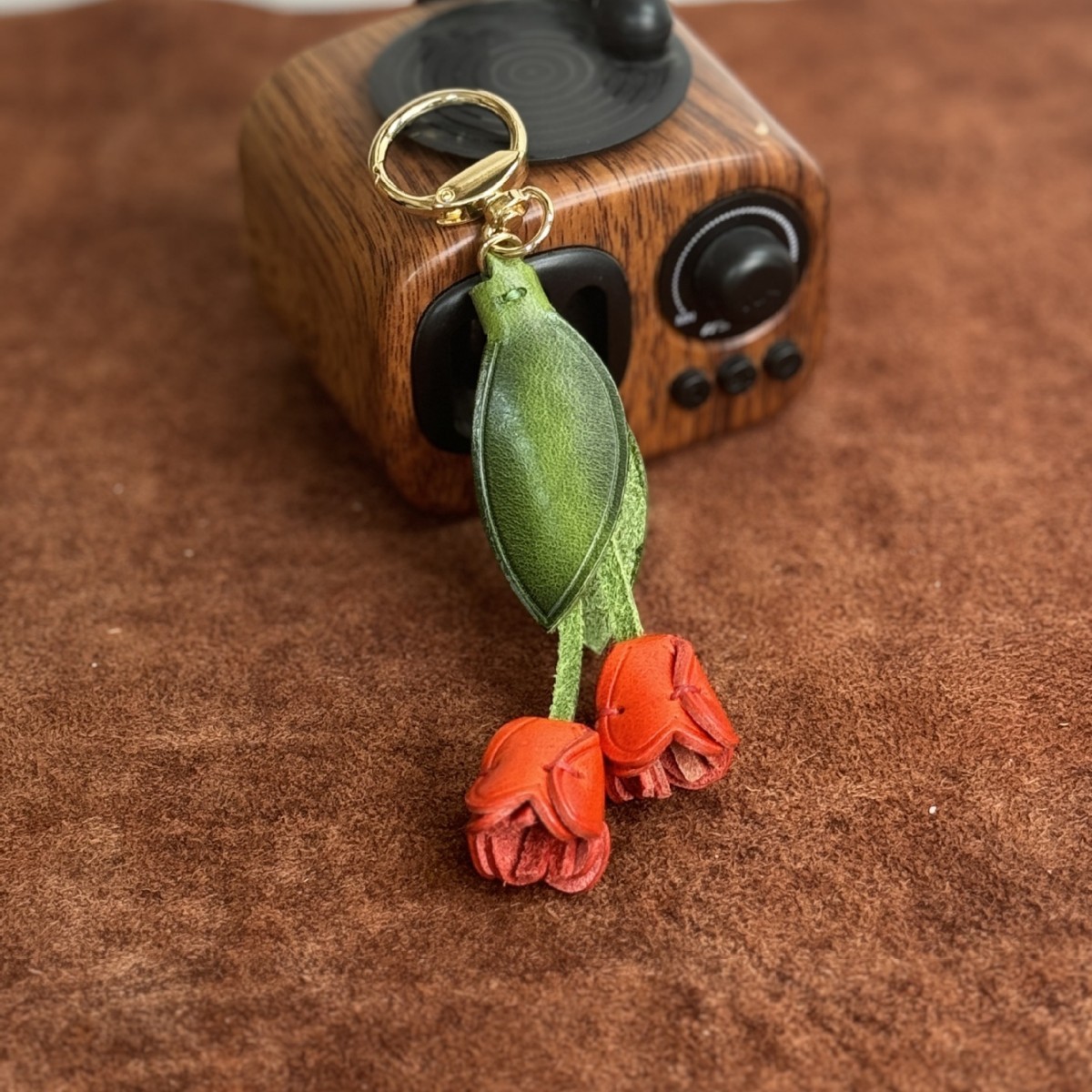 チューリップ 可愛い 革 バッグチャーム キーリング