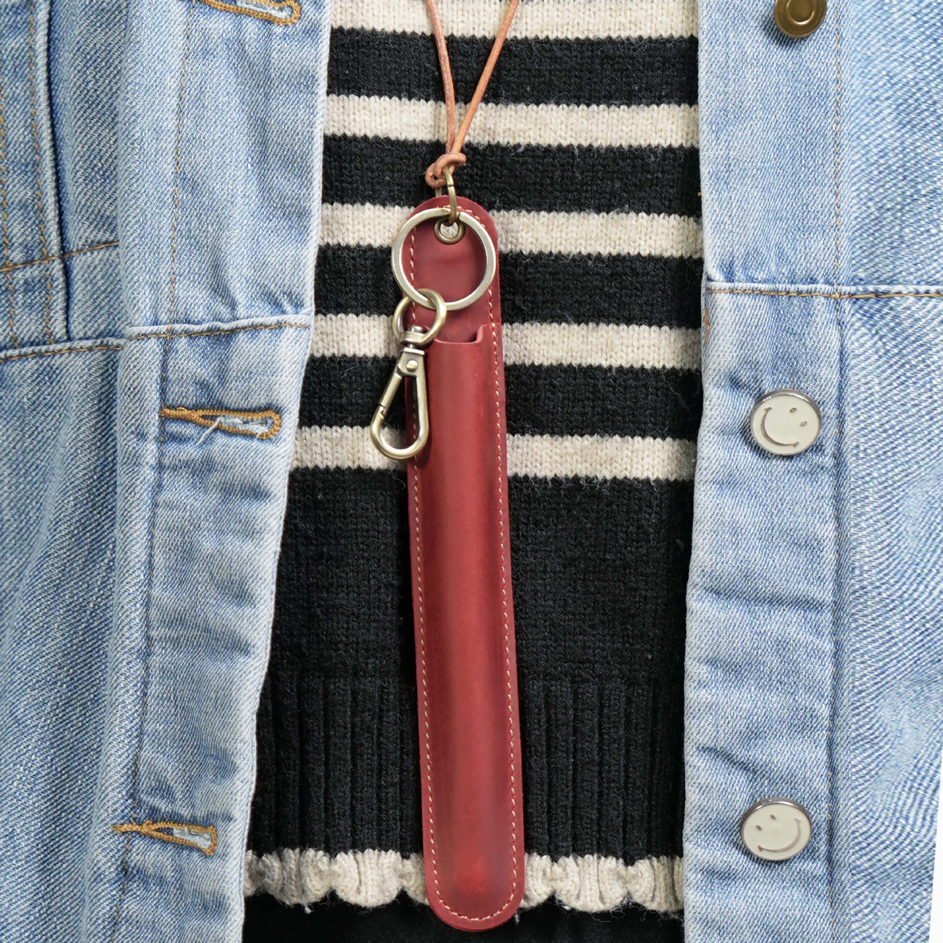 革 ペンホルダー 首掛け 一本差し ペンケース