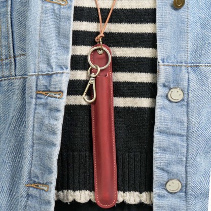 革 ペンホルダー 首掛け 一本差し ペンケース