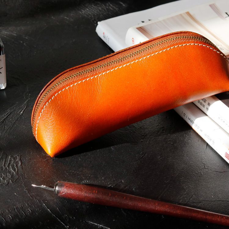 植物鞣し革 三角ペンケース ファスナー筆箱