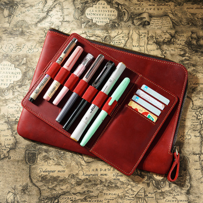 革 ペンケース 7本入れ 高級万年筆対応 筆/カード収納パッドとファスナーバッグ