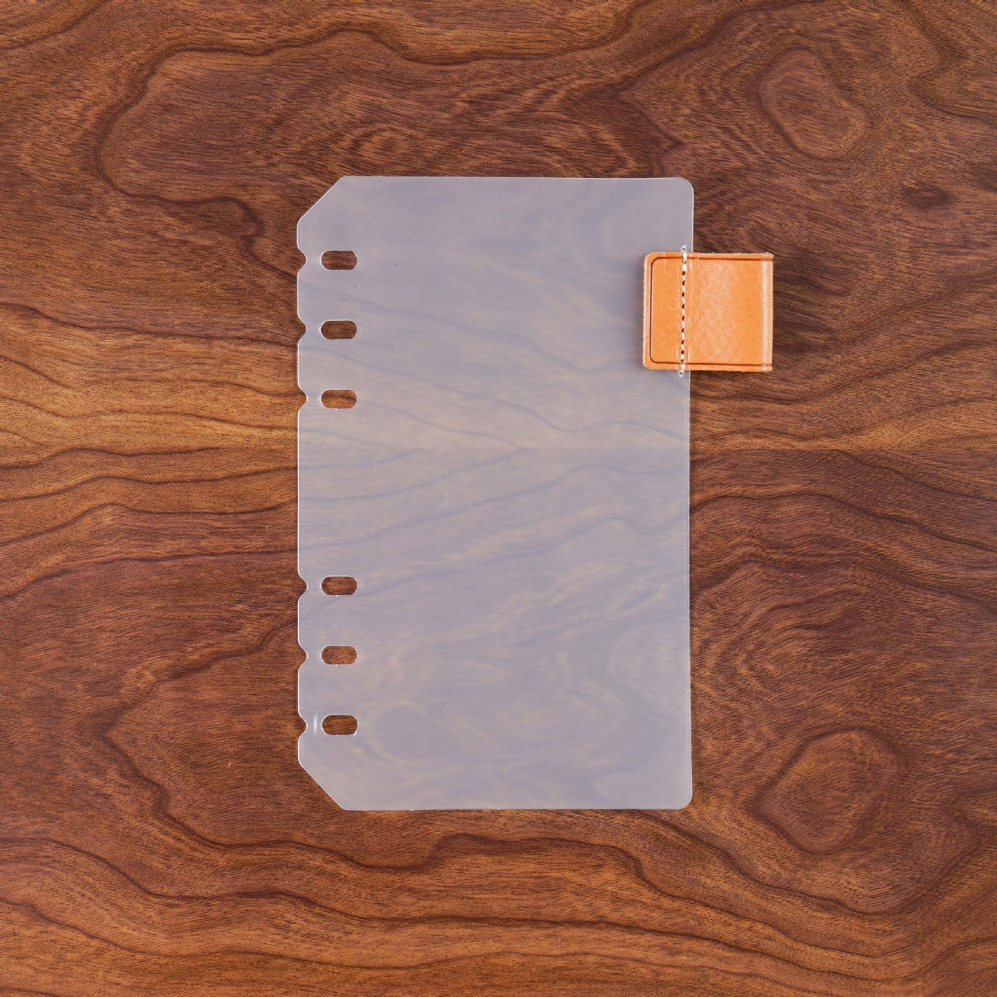 A6 6穴 バインダー用 インデックス 革 ペンホルダー付き