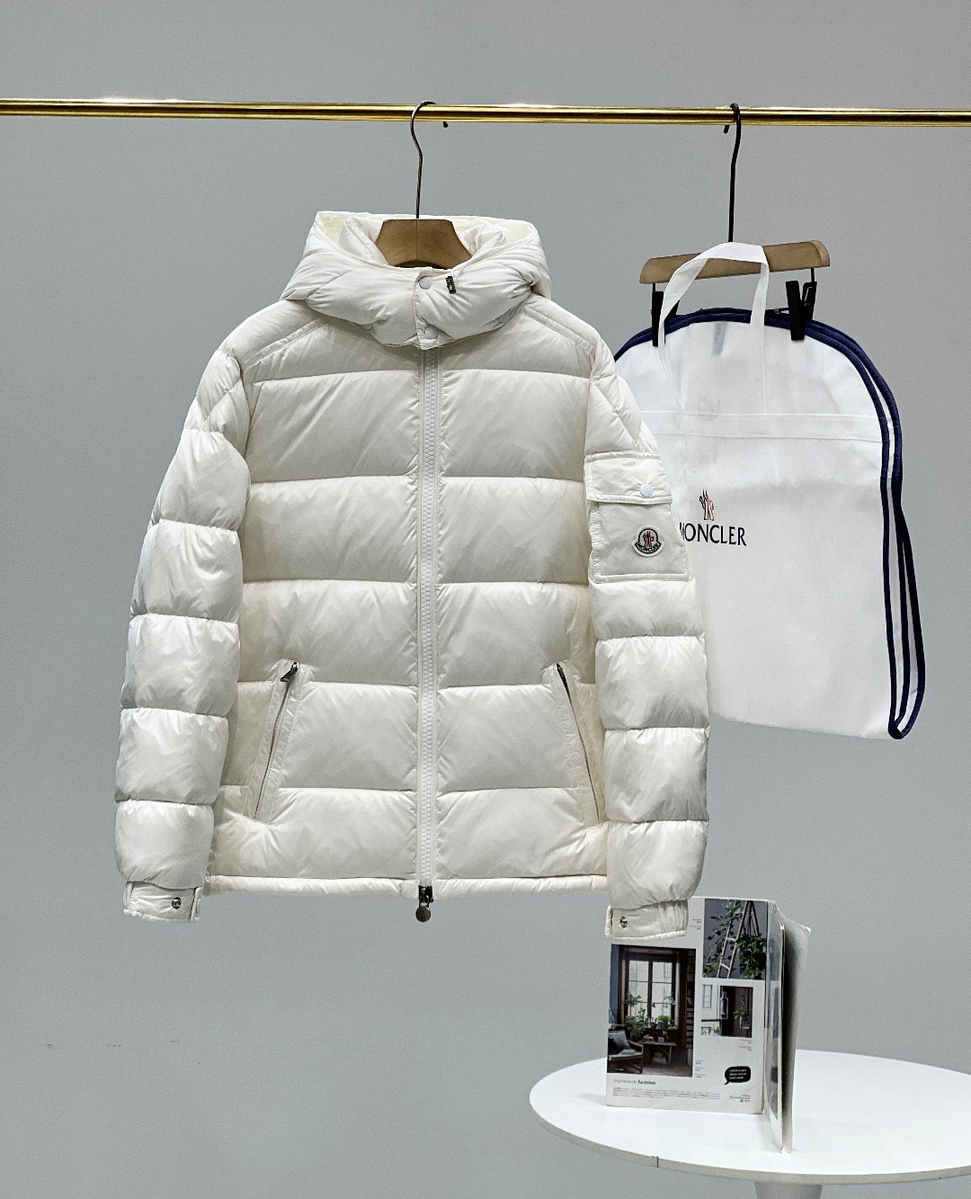 【公式認定ストア】MONCLERモンクレール 定番ダウンコート 限定発売中！多くの著名人やセレブに愛用されています! 爆買い！即完売必至MAYA  創立70周年