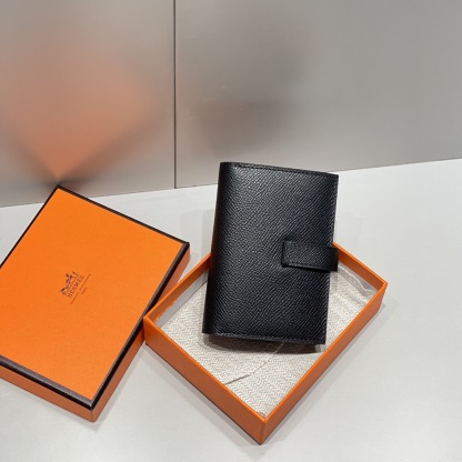 【人気】HERMES エルメス ★ BEARN ベアン ミニウォレット 財布