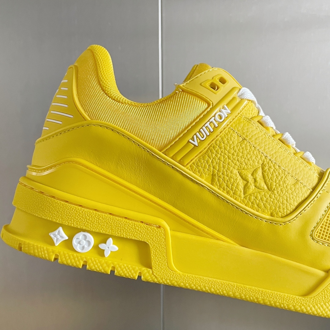 LOUIS VUITTON SKATE シリーズ 23SS の新作トレーナースニーカー（スケートシューズ） カップル用