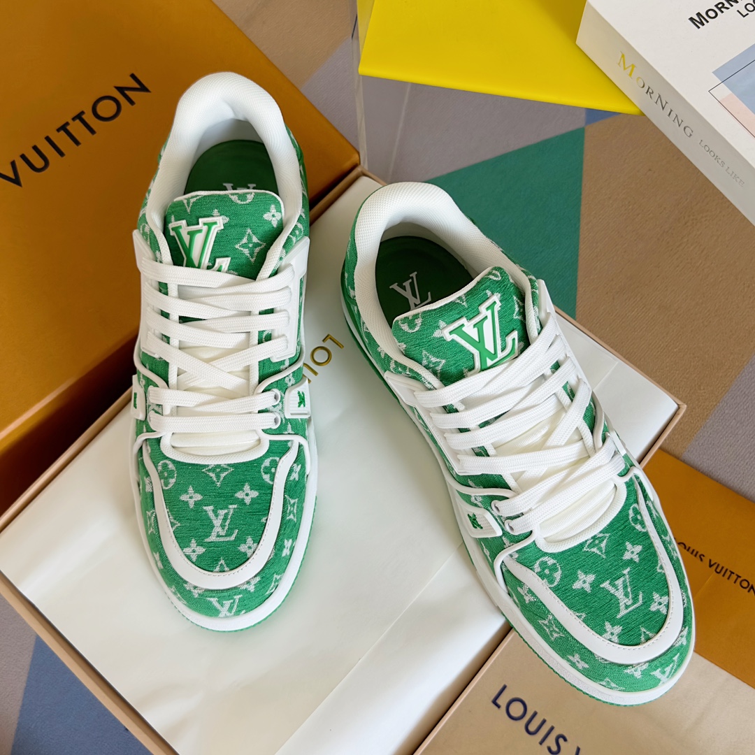 LOUIS VUITTON の の LV Trainer スニーカー（スケートシューズ）