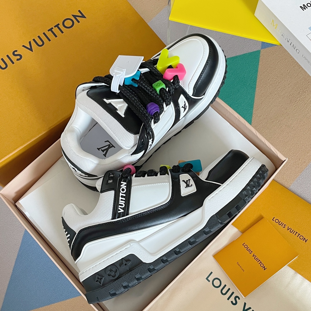 LOUIS VUITTON Trainer パンプス（パントゥーン・シューズ）、スケートシューズ、カジュアル、カップル用スニーカー