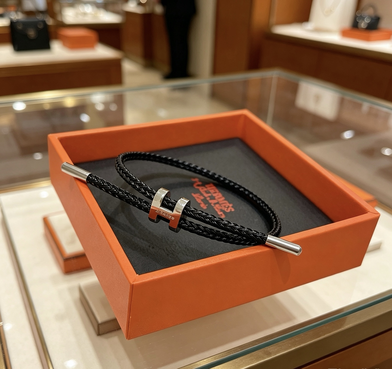 エルメス「Hermès」エルメス グレナン ブレスレット / ラザーロープ