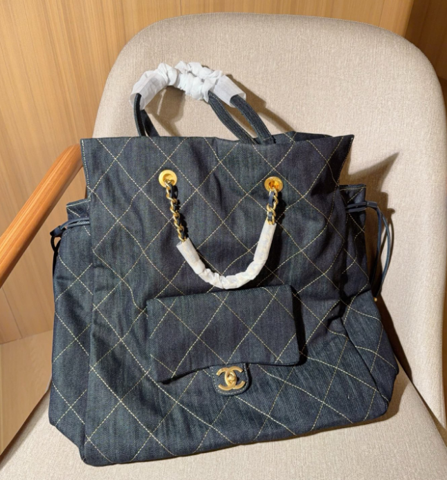 シャネル「Chanel」シャネル デニム トートバッグ / CCロゴ