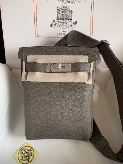 エルメス「Hermès」Hac a Dosバックパック 8色「日本未入荷」