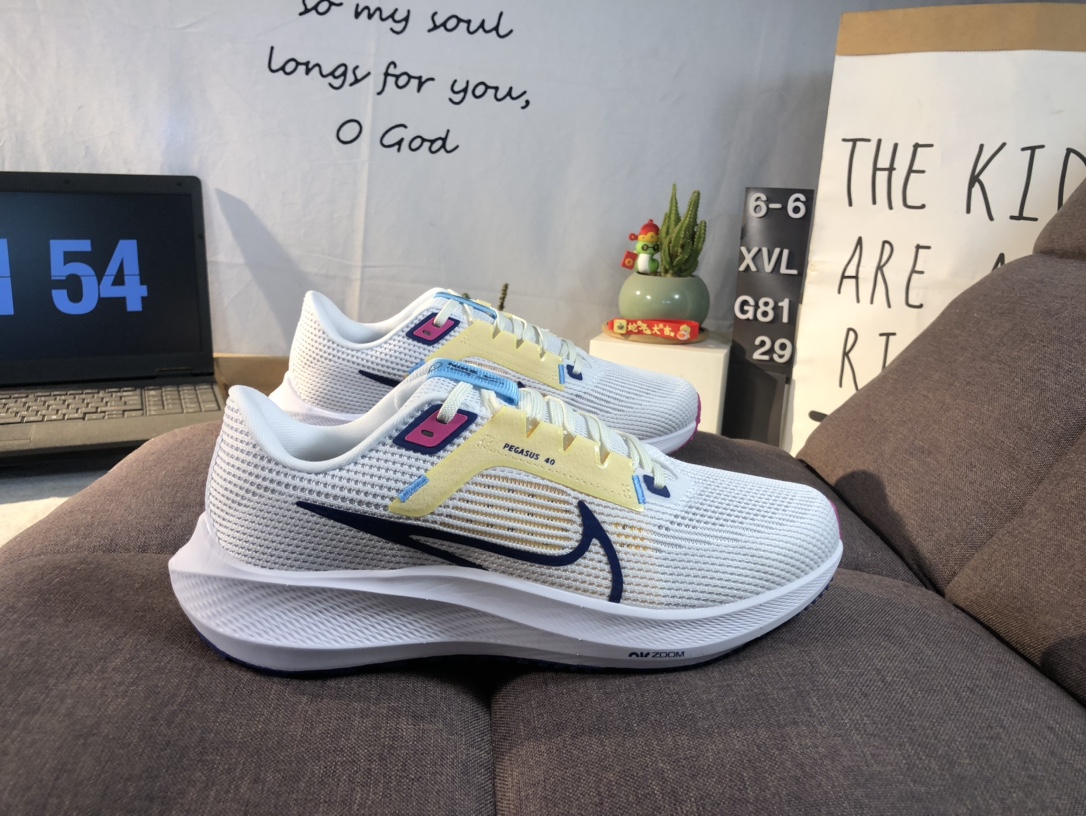 ナイキ「Nike」Air Zoom Pegasus 40 ロードランニングシューズ