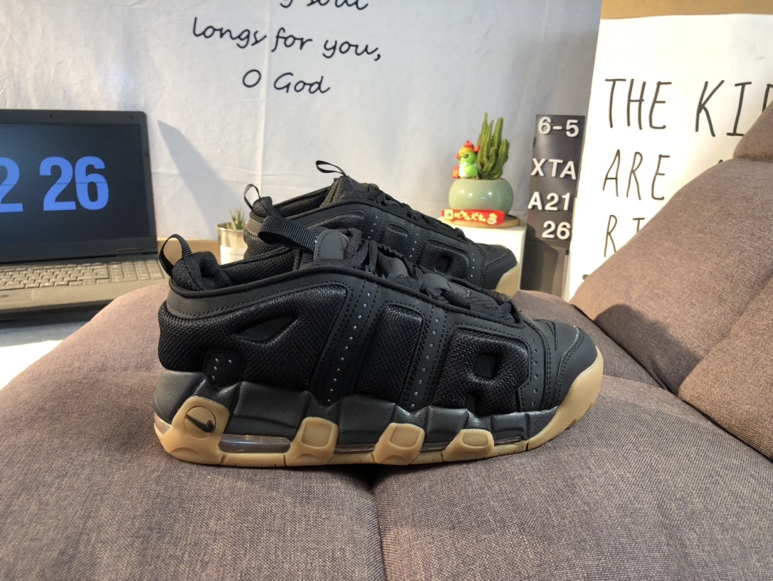 ナイキ「Nike」ク ロー カジュアルスニーカー