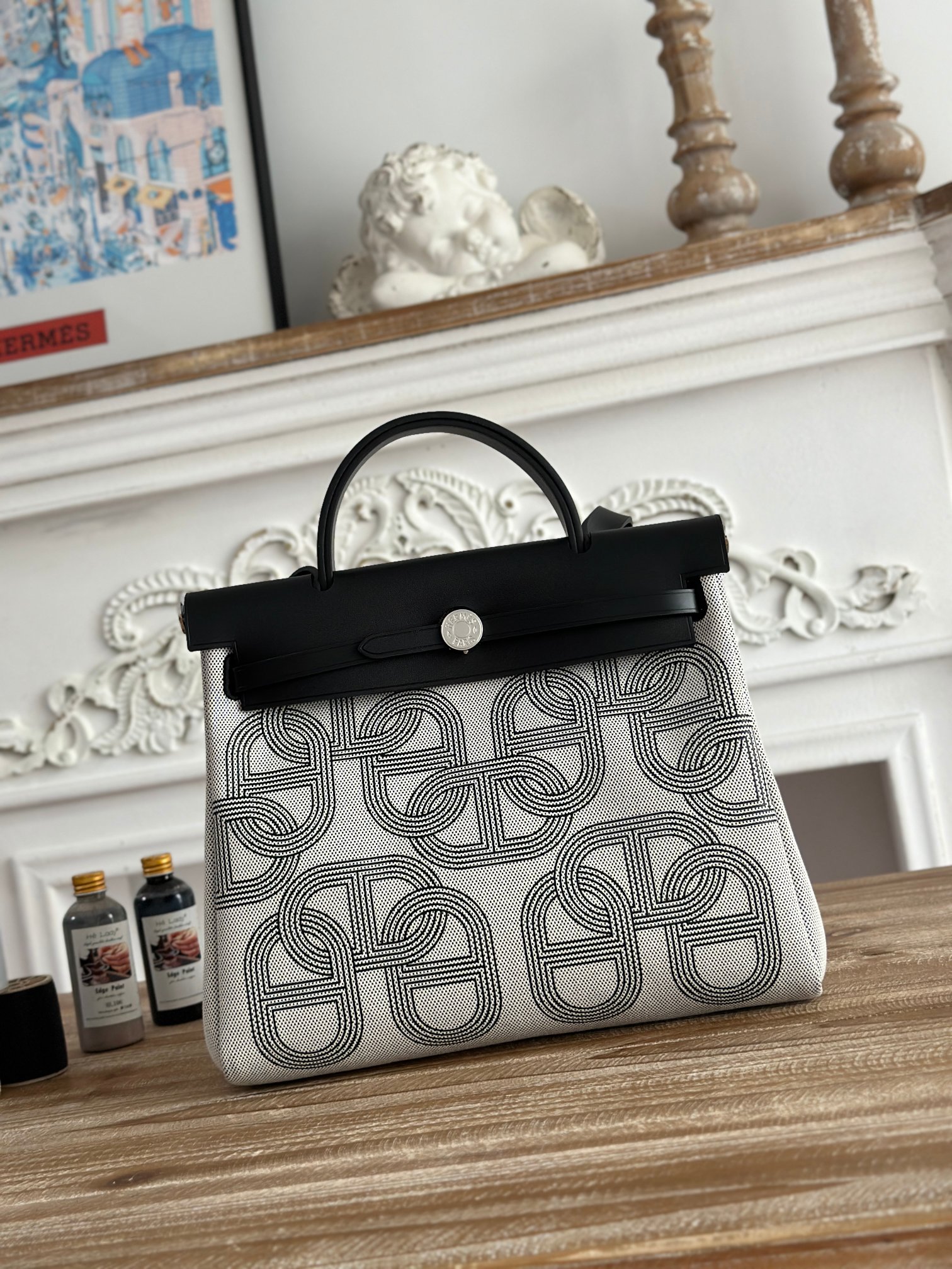 エルメス「Hermès」ハーバッグ ジップ31 鋲打ちトートバッグ「Herbag Zip 31 hobnailed」