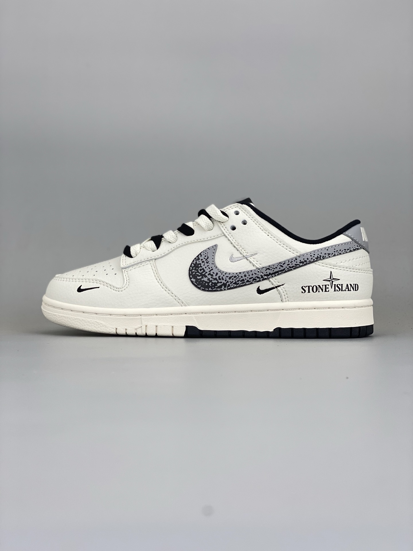 ナイキ「Nike」Stone IsIand アライアンス製品 ク ロー カジュアルスニーカー