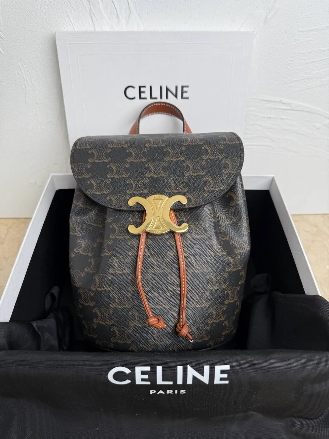 セリーヌ「Celine」BONNIE トライアンフ バックパック