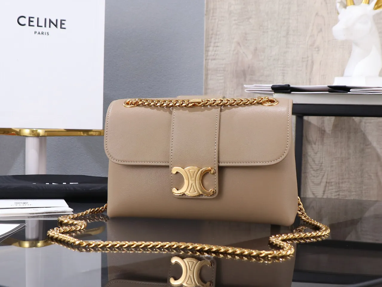 セリーヌ「Celine」Triomphe チェーンショルダーバッグ-ISETAN PRESTIGE CURATED