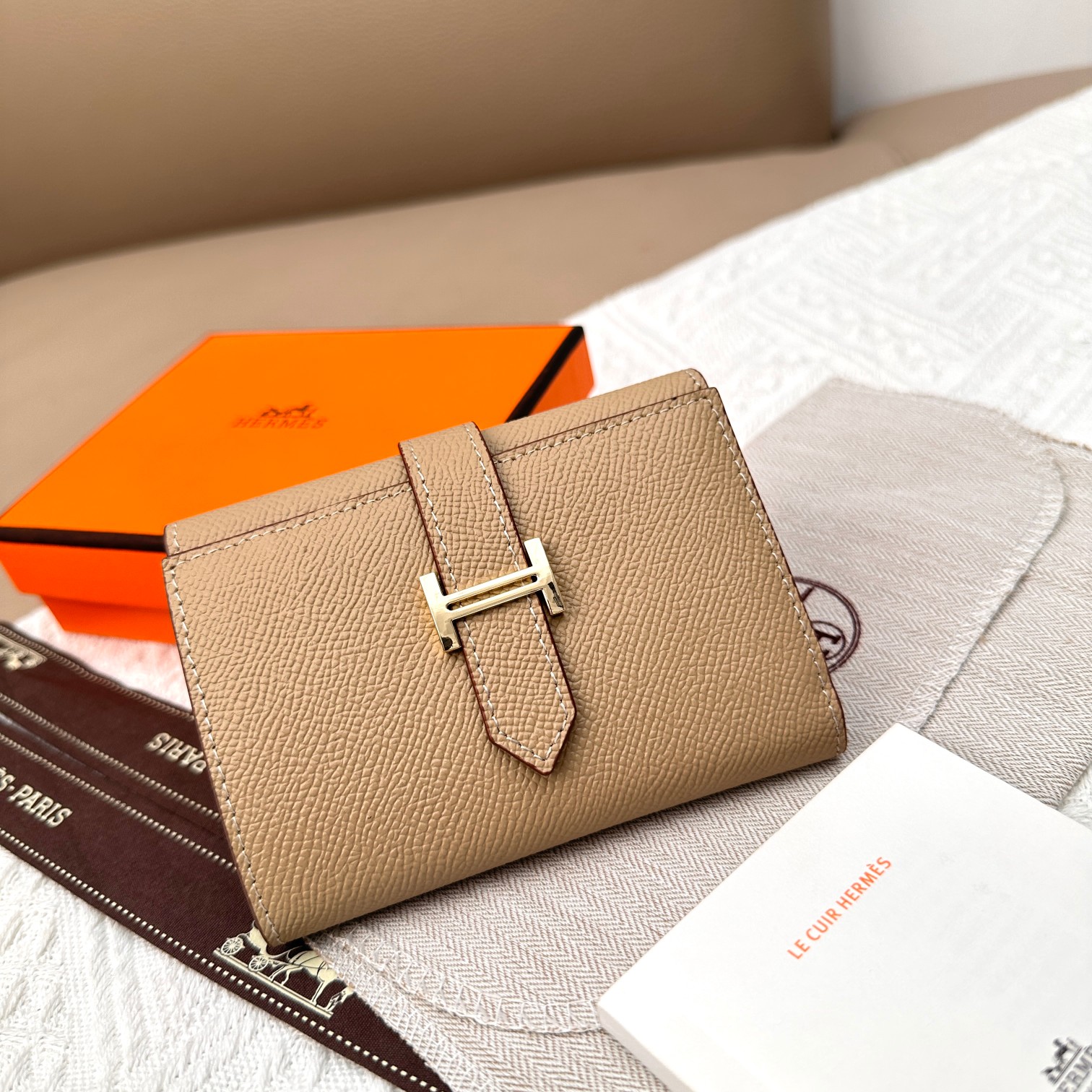エルメス「Hermès」ベアーン コンパクト ウォレット 10色