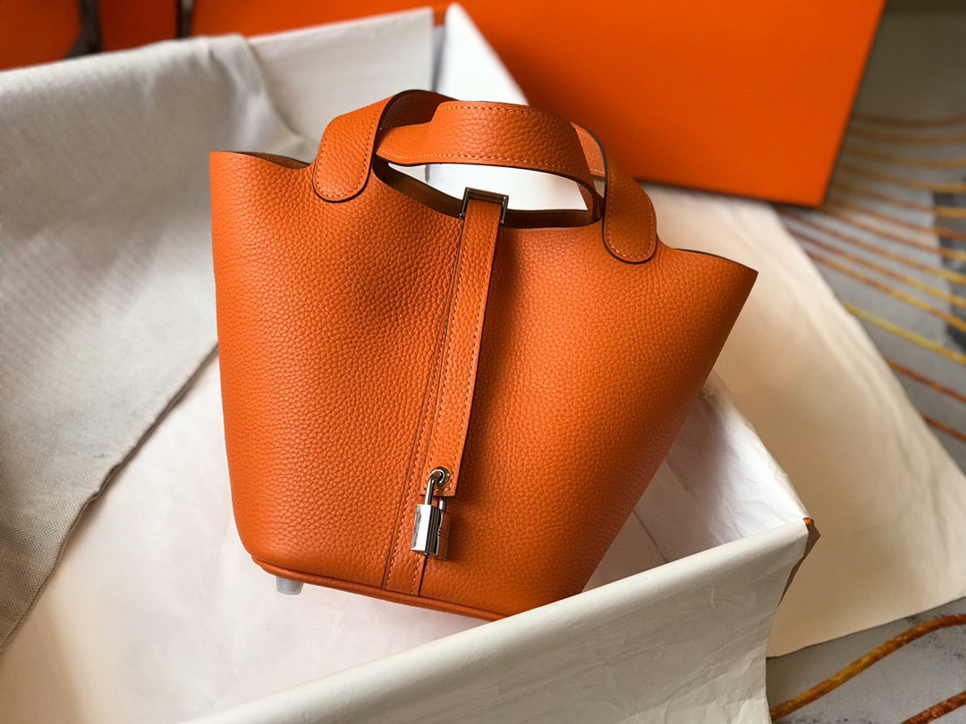 エルメス「Hermès」ピコタン ロック 18 バッグ「Picotin Lock 18 Bag」