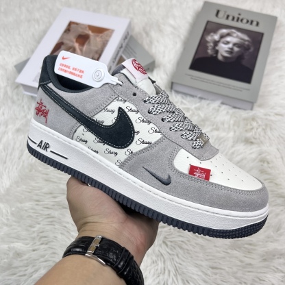 ナイキ「Nike」アライアンス製品 ク ロー カジュアルスニーカー