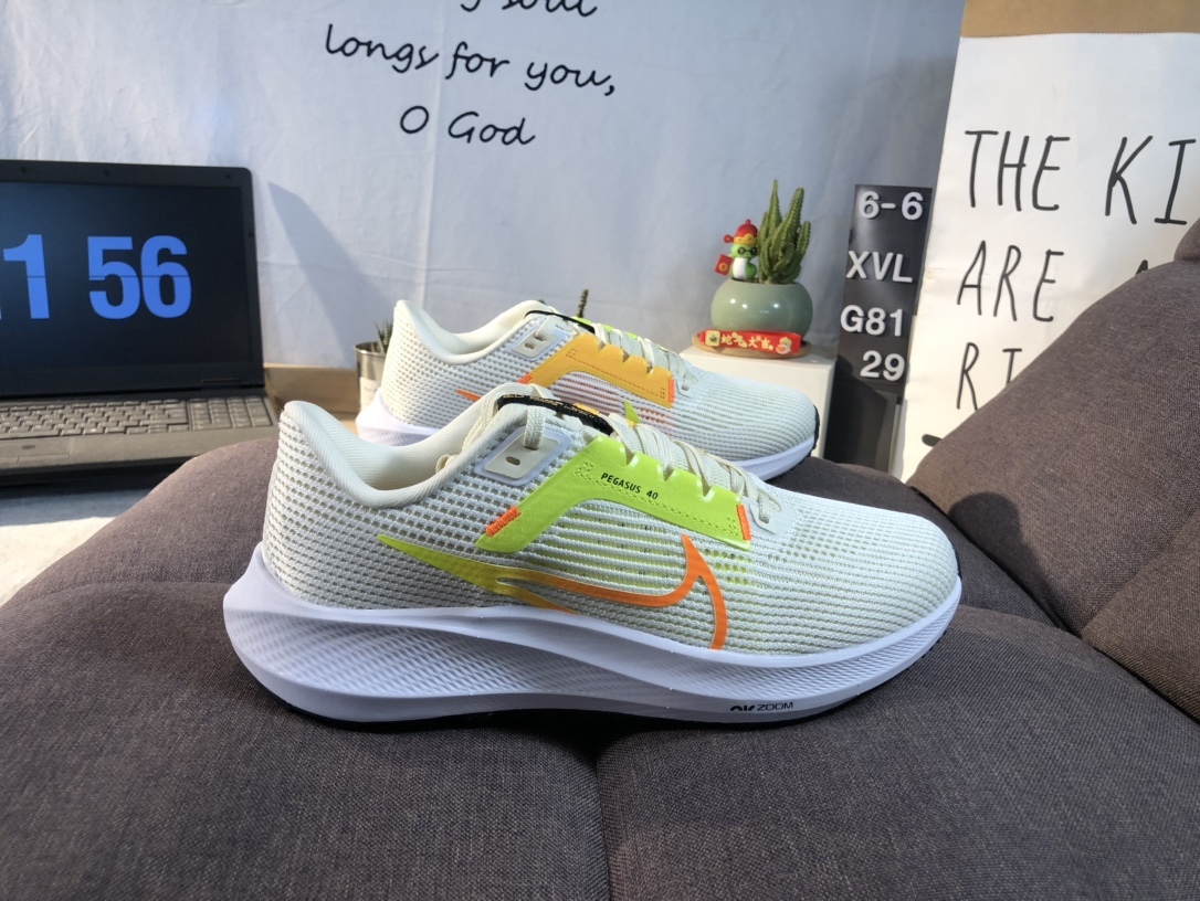 ナイキ「Nike」Air Zoom Pegasus 40 ロードランニングシューズ