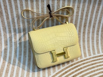 エルメス「Hermès」ミニ・コンスタンス「MINI CONSTANCE」