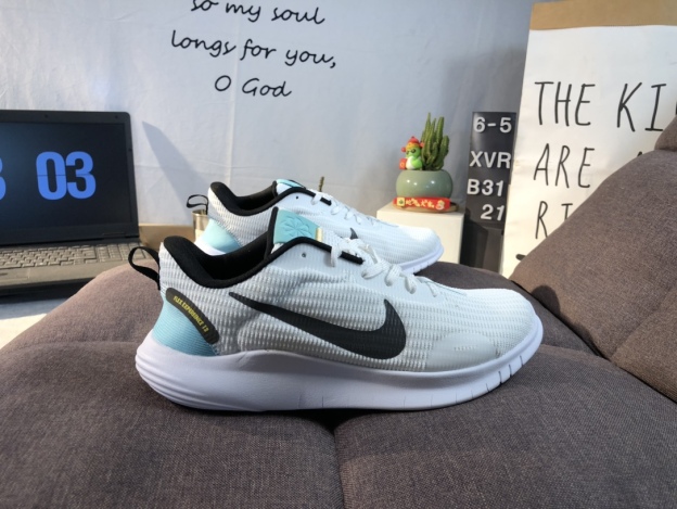 ナイキ「Nike」アライアンス製品 ク ロー カジュアルスニーカー